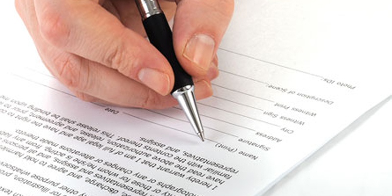 SB_bigstockphoto_Contract_6