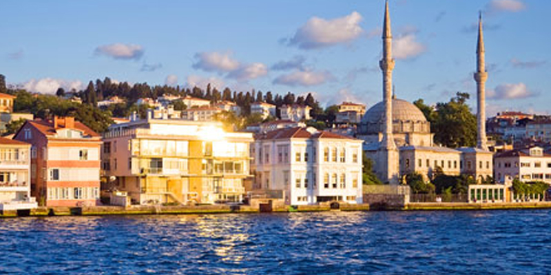 SB_bigstockphoto_Istanbul_4