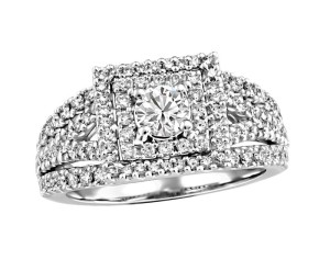 19-karat white gold ring, with Canadian round centre diamond (.30 ctw) and diamonds (.70 ctw).