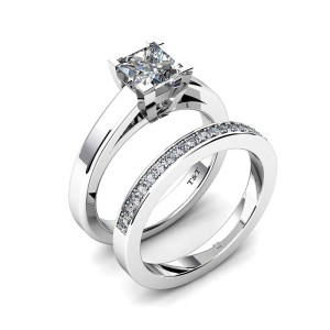 Platinum engagement ring with .75-carat princess-cut centre and matching band with diamonds (.19 ctw) by T&T Jewellers.