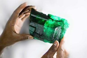 The ‘Inkalamu’ emerald, named with the Bemba word for ‘lion,’ sold to Rajkumar and Rishabh Tongya of Dia-Color at Gemfields’ recent auction. Photo courtesy Gemfields