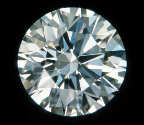 Diamond with high transparency.