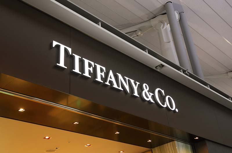 LVMH Group has offered to buy Tiffany for US$14.5 billion.