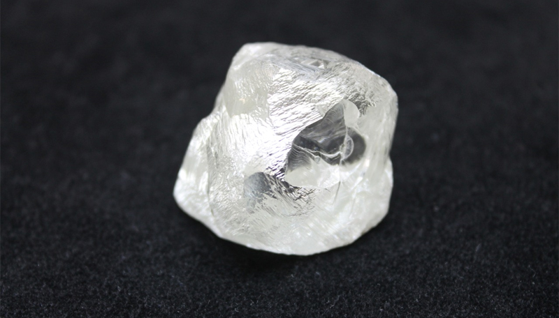 Alrosa discovered a 190.77-carat rough diamond at a site in Yakutia.