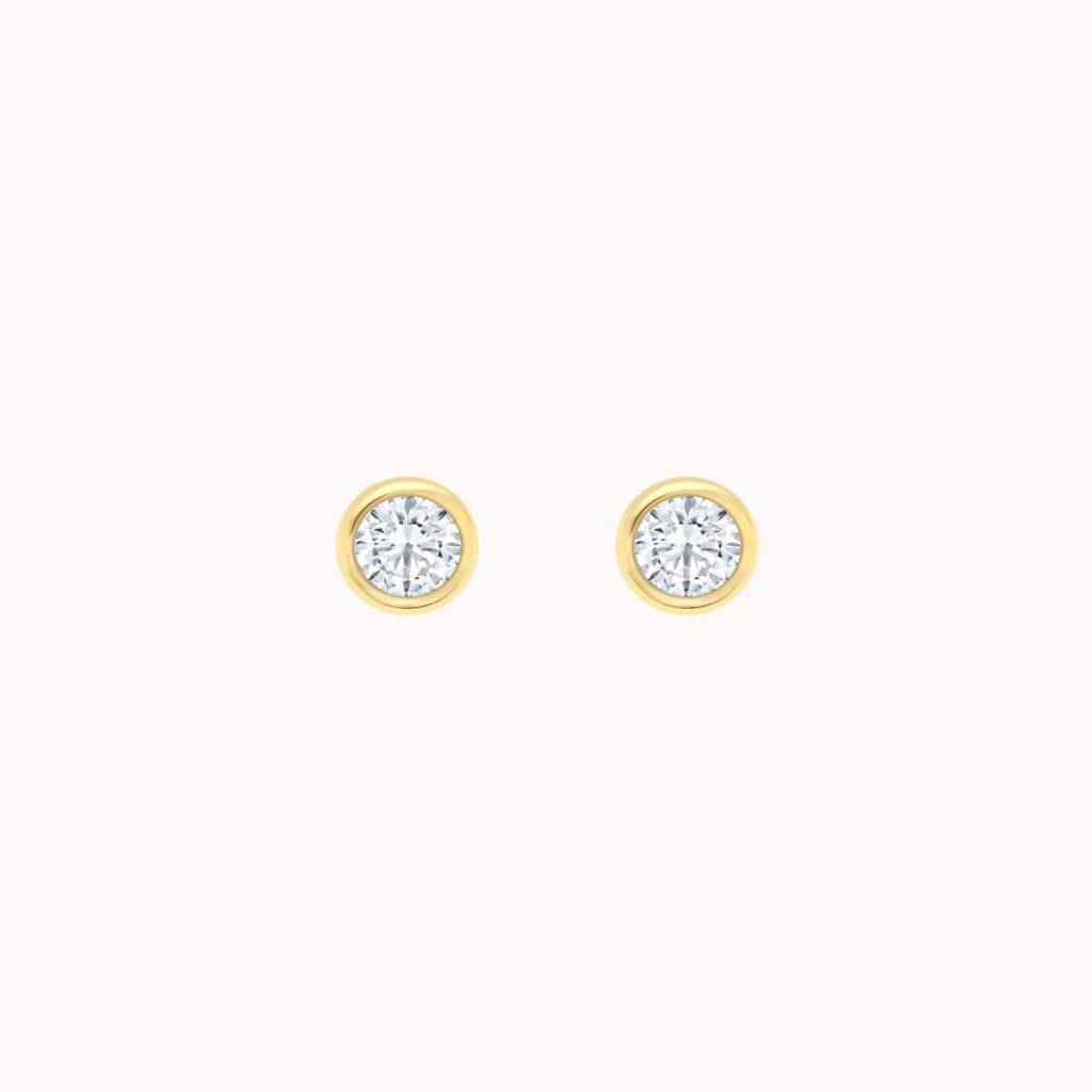 Diamond stud earrings by Idyl.