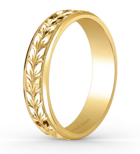 Comfort-fit men’s wedding band with wheat hand engravings and milgrain edging from the Kirk Kara ‘Artin’ collection.